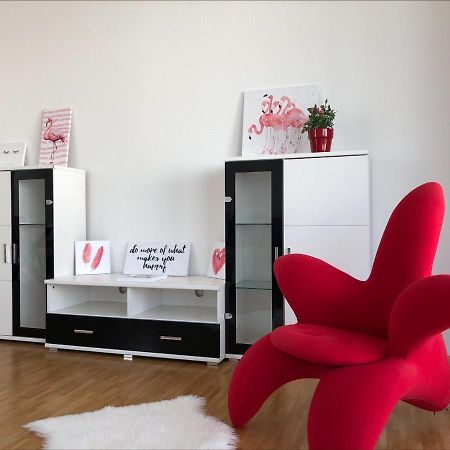 Moderne Alpenblick Apartment Friedrichshafen Dış mekan fotoğraf